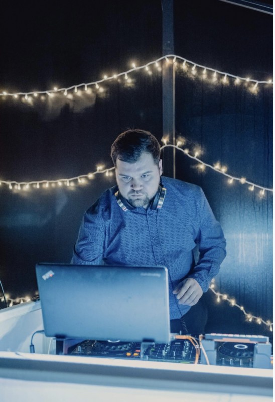 DJ Jirka
