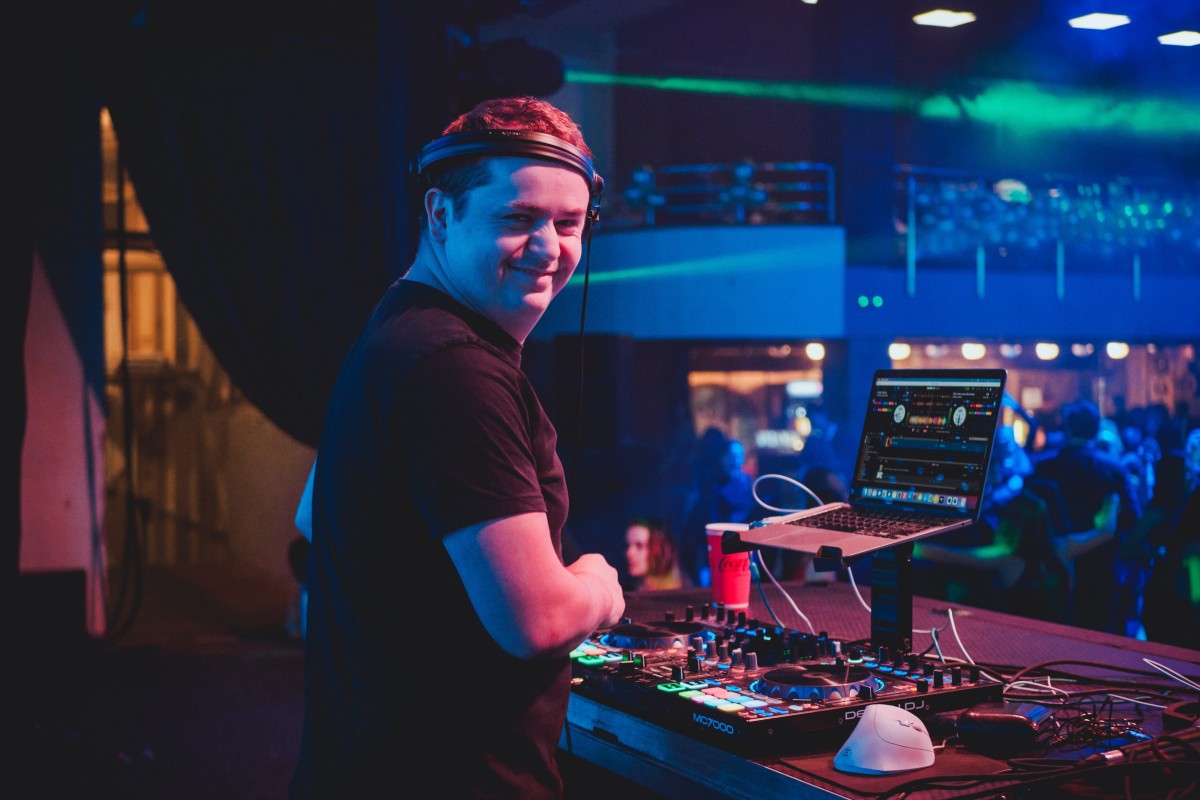 DJ Cuba6